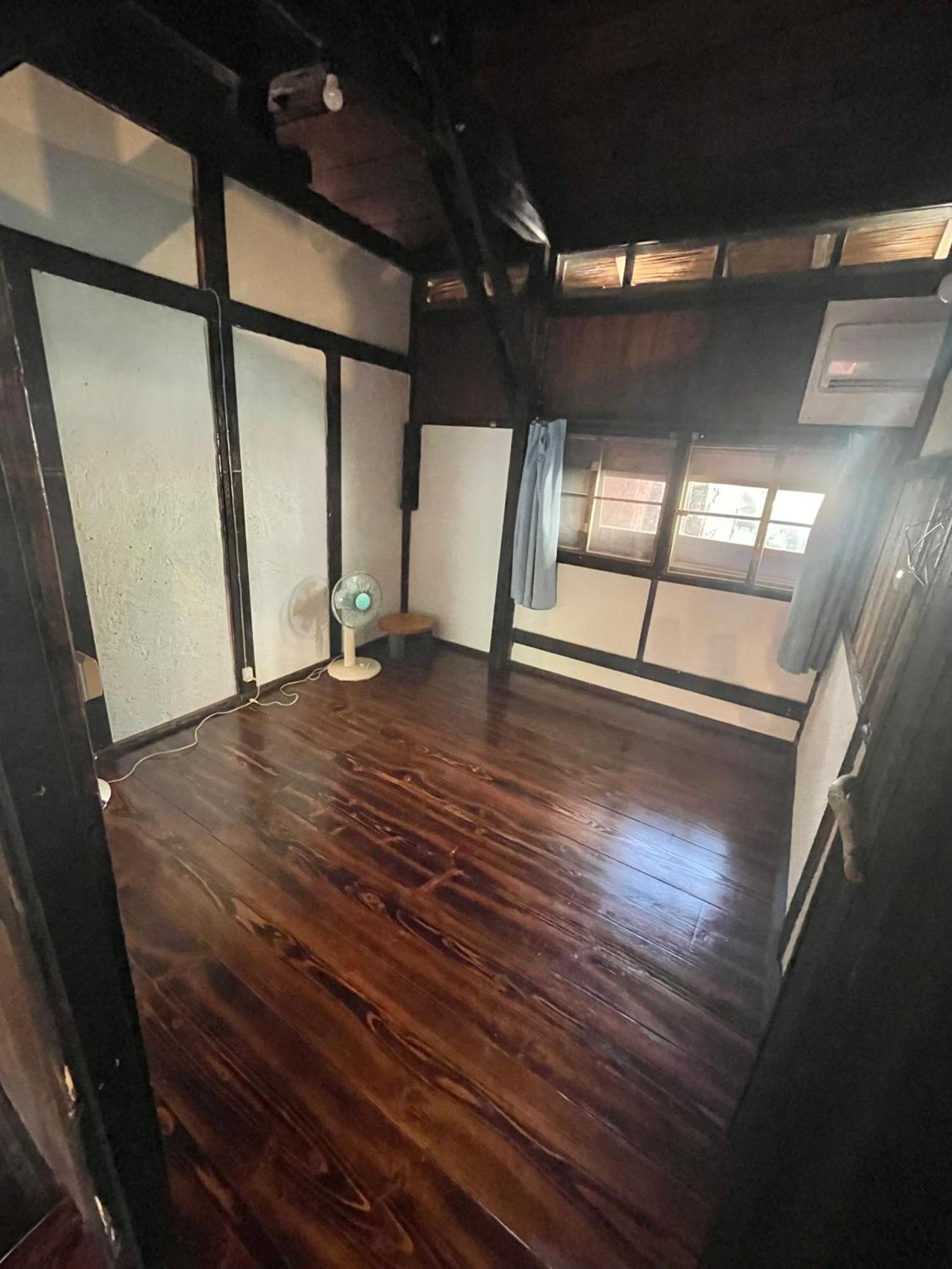 月光荘沖縄 Hotel Naha Exterior foto